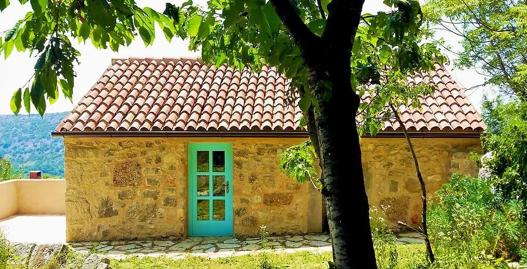 Holiday Home Villetta Mirossi Alba Grizane-Belgrad